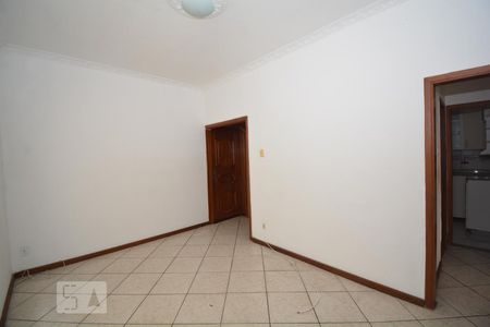 Sala de apartamento para alugar com 2 quartos, 70m² em Penha Circular, Rio de Janeiro