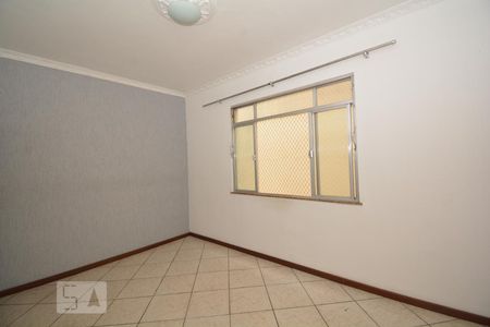 Sala de apartamento para alugar com 2 quartos, 70m² em Penha Circular, Rio de Janeiro