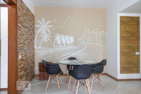 Sala de apartamento para alugar com 1 quarto, 66m² em Barra da Tijuca, Rio de Janeiro