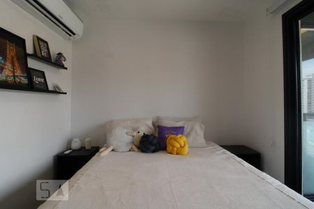 Quarto de kitnet/studio à venda com 1 quarto, 38m² em Campo Belo, São Paulo