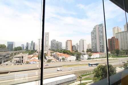 Vista da varanda de kitnet/studio à venda com 1 quarto, 38m² em Campo Belo, São Paulo