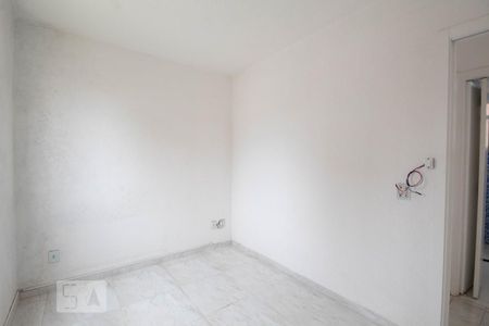 Quarto 1 de apartamento para alugar com 2 quartos, 40m² em São Pedro, Osasco