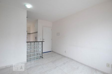 Sala de apartamento para alugar com 2 quartos, 40m² em São Pedro, Osasco