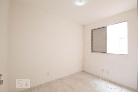 Quarto 2 de apartamento para alugar com 2 quartos, 40m² em São Pedro, Osasco