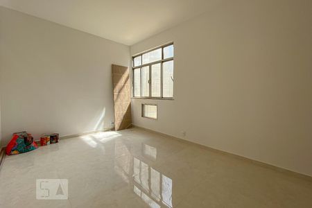 Sala de apartamento à venda com 2 quartos, 78m² em Penha Circular, Rio de Janeiro