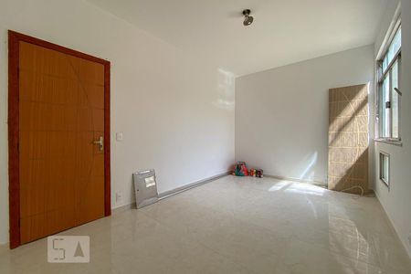 Sala de apartamento à venda com 2 quartos, 78m² em Penha Circular, Rio de Janeiro