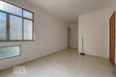 Sala de apartamento à venda com 2 quartos, 78m² em Penha Circular, Rio de Janeiro