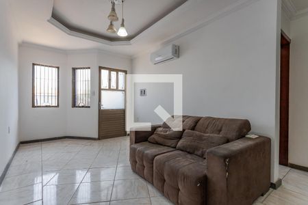 Sala de casa para alugar com 2 quartos, 94m² em Sarandi, Porto Alegre