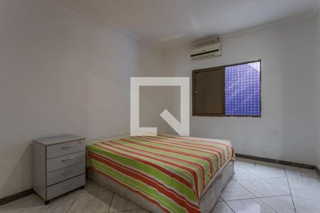 Quarto 2 de casa para alugar com 2 quartos, 94m² em Sarandi, Porto Alegre