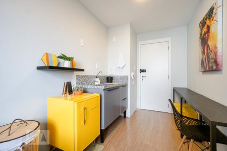 Cozinha de apartamento à venda com 1 quarto, 20m² em Brás, São Paulo