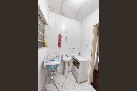 Apartamento à venda com 106m², 3 quartos e sem vaga Apartamento à venda com 106m², 3 quartos e sem vagaBanheiro
