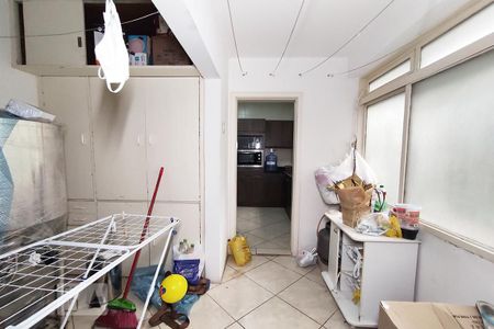 Apartamento à venda com 106m², 3 quartos e sem vaga Apartamento à venda com 106m², 3 quartos e sem vagaLavanderia