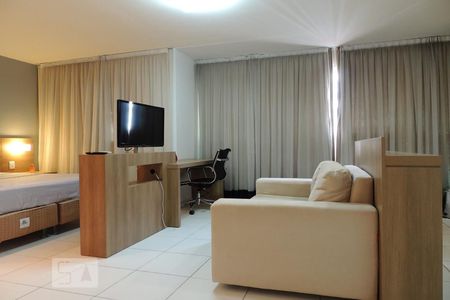 Sala/Quarto de apartamento para alugar com 2 quartos, 70m² em Jacarepaguá, Rio de Janeiro