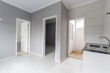 Sala e Cozinha de casa para alugar com 1 quarto, 30m² em Jardim Modelo, São Paulo