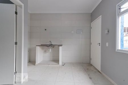 Sala e Cozinha de casa para alugar com 1 quarto, 30m² em Jardim Modelo, São Paulo