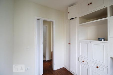 Quarto 1  de apartamento para alugar com 2 quartos, 44m² em Vila Uberabinha, São Paulo