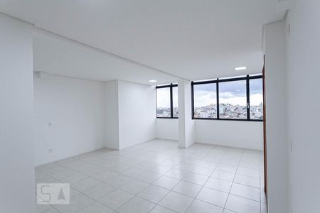 Apartamento para alugar com 49m², 1 quarto e sem vagaSala/Quarto