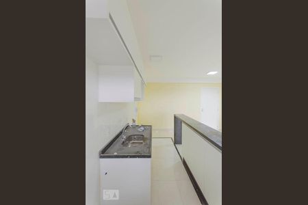 Cozinha de apartamento à venda com 2 quartos, 56m² em Jardim Matarazzo, São Paulo