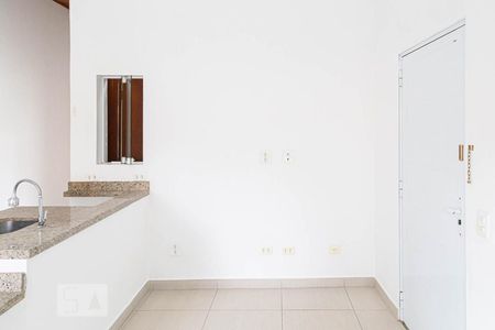 Sala de casa para alugar com 1 quarto, 39m² em Bela Vista, São Paulo