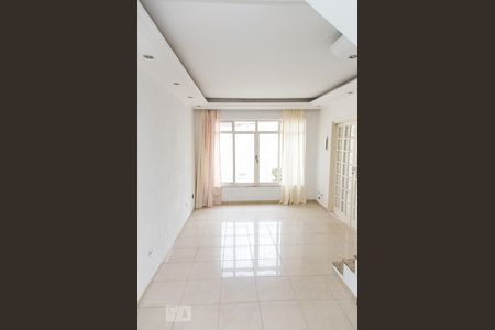 Sala de casa para alugar com 3 quartos, 150m² em Vila Mazzei, São Paulo