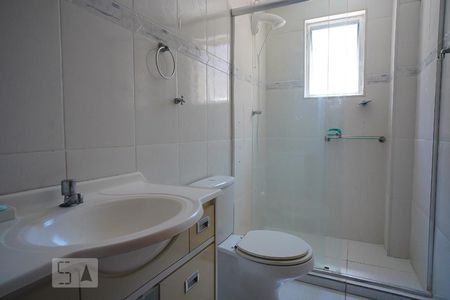 Banheiro Corredor de apartamento à venda com 2 quartos, 58m² em Jardim do Salso, Porto Alegre