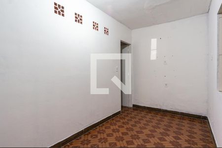 Sala de casa para alugar com 2 quartos, 60m² em Parque Peruche, São Paulo