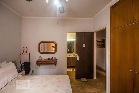 Suíte de casa à venda com 3 quartos, 170m² em Vila Marieta, Campinas