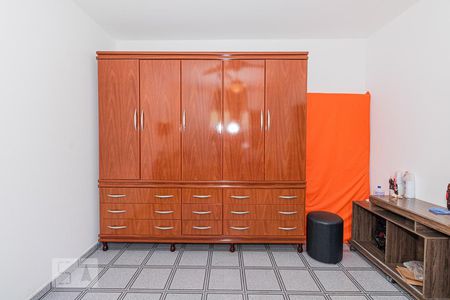 Quarto de casa para alugar com 1 quarto, 40m² em Parque Edu Chaves, São Paulo