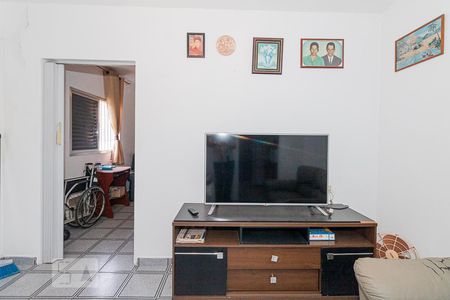 Sala de casa para alugar com 1 quarto, 40m² em Parque Edu Chaves, São Paulo