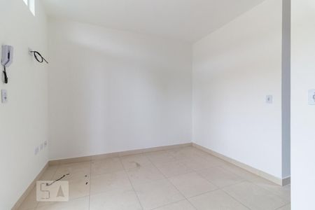 Sala/Cozinha de kitnet/studio para alugar com 1 quarto, 34m² em Penha de França, São Paulo