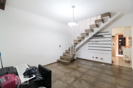 Casa para alugar com 3 quartos, 120m² em Cambuci, São Paulo
