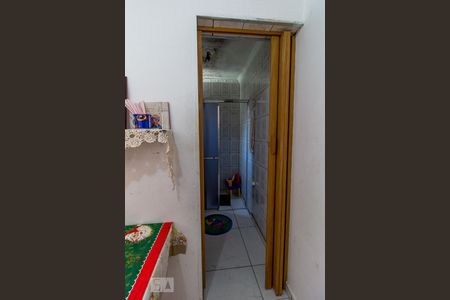 Banheiro de casa à venda com 1 quarto, 45m² em Parque Jaçatuba, Santo André