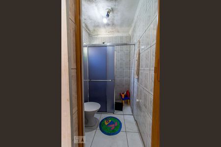 Banheiro de casa à venda com 1 quarto, 45m² em Parque Jaçatuba, Santo André