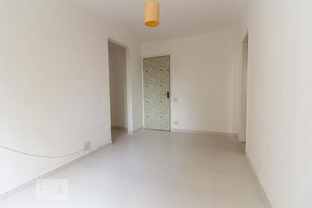 Sala de apartamento para alugar com 1 quarto, 50m² em Jaguaré, São Paulo