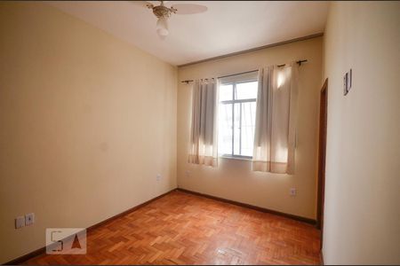 Suíte de apartamento para alugar com 2 quartos, 90m² em Ingá, Niterói