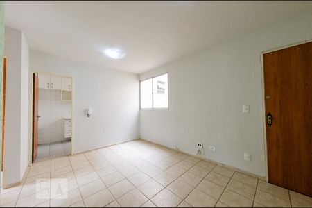 Sala de apartamento para alugar com 2 quartos, 60m² em Caiçaras, Belo Horizonte