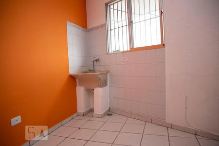 Área de Serviço de kitnet/studio para alugar com 1 quarto, 30m² em Parque Terra Nova, Diadema