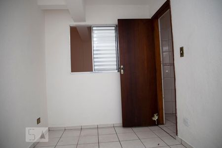 Sala/Quarto de kitnet/studio para alugar com 1 quarto, 30m² em Parque Terra Nova, Diadema