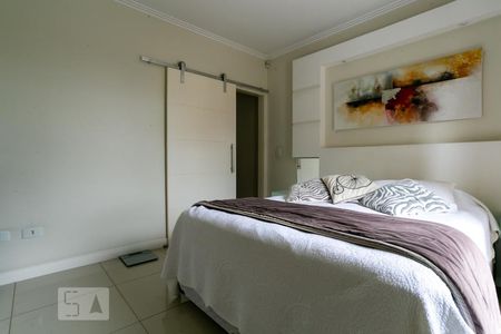 Suíte de casa à venda com 3 quartos, 160m² em Jardim Paraíso, São Paulo