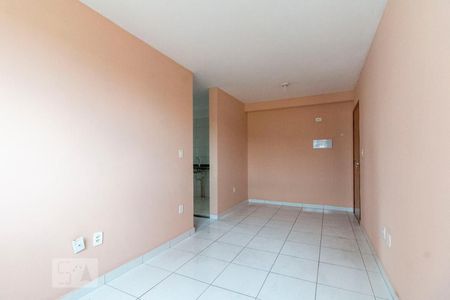 Sala de apartamento à venda com 2 quartos, 50m² em Vila Carmosina, São Paulo