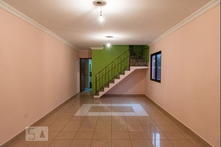 Sala de casa à venda com 3 quartos, 153m² em Vila Vermelha, São Paulo