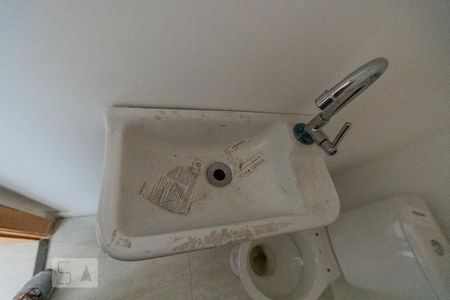 Lavabo da Sala de casa à venda com 2 quartos, 112m² em Vila Curuçá, Santo André