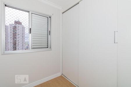 Quarto 1 de apartamento para alugar com 2 quartos, 54m² em Vila Gustavo, São Paulo