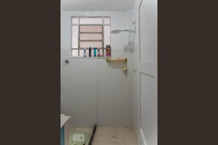 Banheiro  de apartamento à venda com 1 quarto, 90m² em Rio Comprido, Rio de Janeiro