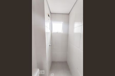 Banheiro de apartamento para alugar com 1 quarto, 30m² em Penha de França, São Paulo