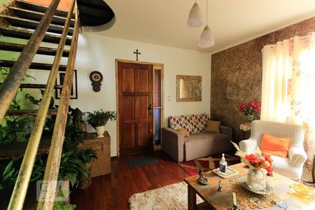 Sala de apartamento à venda com 2 quartos, 162m² em Vila João Pessoa, Porto Alegre