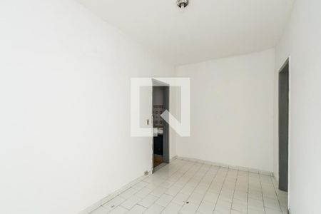 Sala de apartamento para alugar com 1 quarto, 45m² em Braz de Pina, Rio de Janeiro