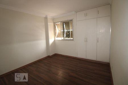Quarto 1 de apartamento à venda com 3 quartos, 300m² em Cambuí, Campinas