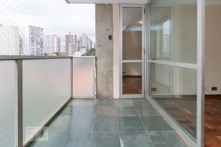 Varanda de apartamento para alugar com 3 quartos, 100m² em Sumarezinho, São Paulo