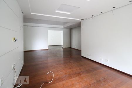 Sala de apartamento para alugar com 3 quartos, 169m² em Indianópolis, São Paulo